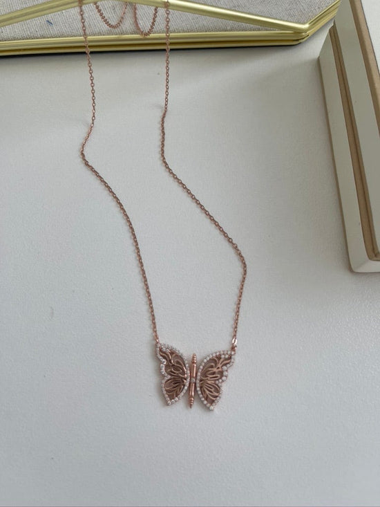 OlgaNikoza Gorgeous silver butterfly necklace